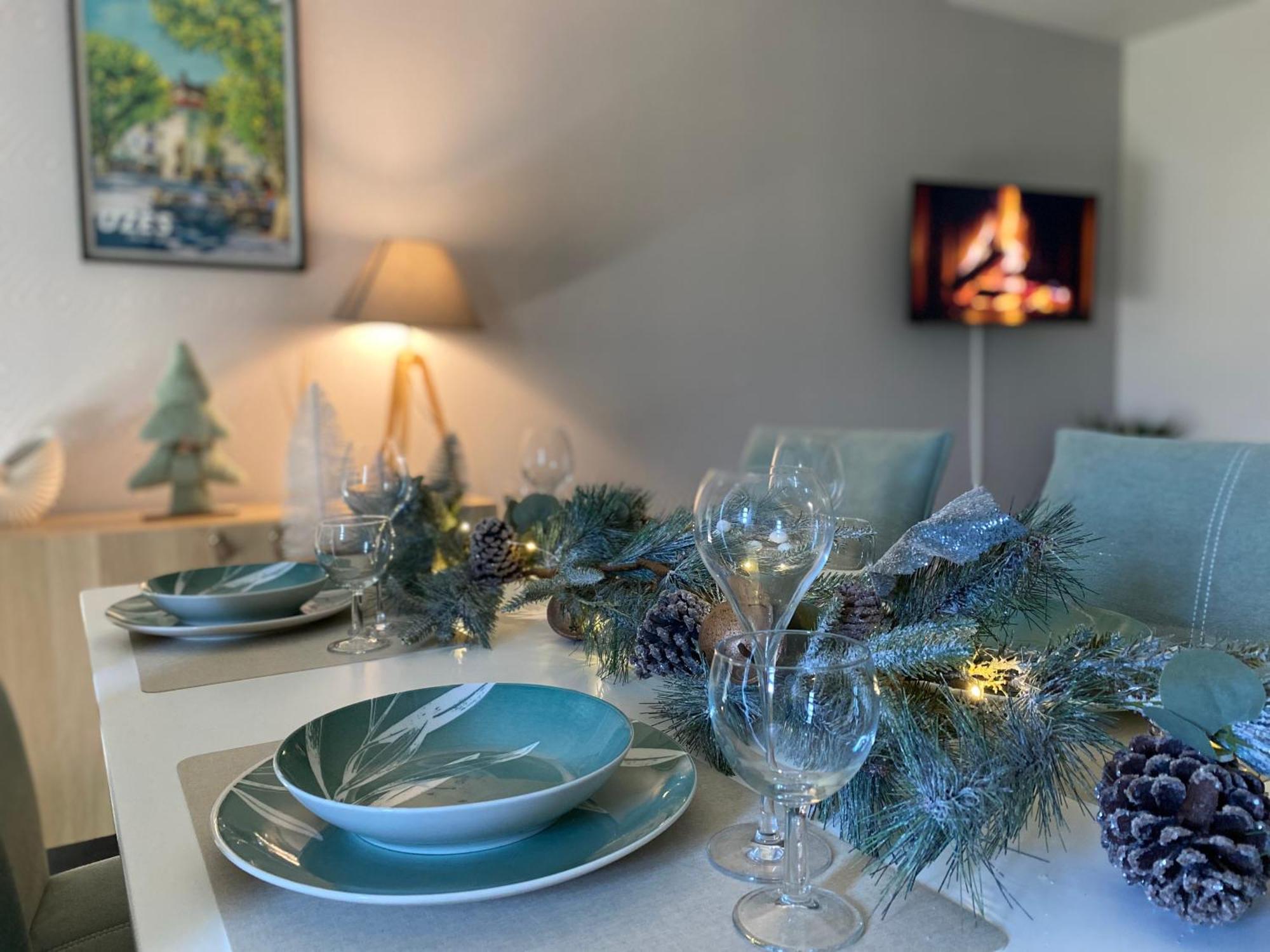 Saint Julien Les RosiersLogis Dans Ancien Relais De Poste公寓 外观 照片